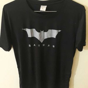 "Batman Black Logo T-Shirt"