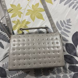 Fancy Slingbag In Very Good Condition