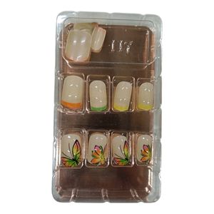 Artificial Nails For Womens