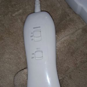 MASSAGER FOR BACK PAIN AND FOOT MASSAGE