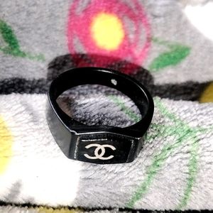 Royal Black 🖤 CC Ring 💍