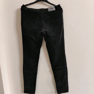 Black Quadra Skinny Fit Jeans