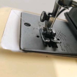 Vidya Sewing Machine With 25types Stitches