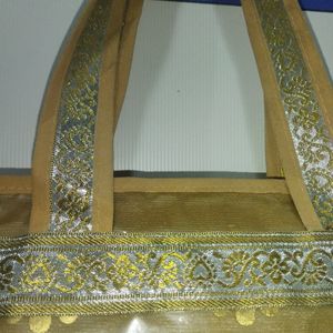 Beautiful Golden Hand Bag With 3 Chains