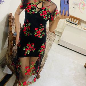 Set Of 2 - Embroidered And Tube Dress