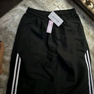 BLACK TRACK PANTS