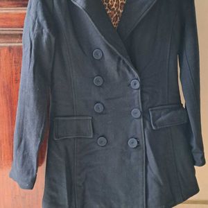 Buttoned Fitted Coat