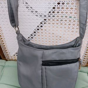 Sling Bag Very Good Condition Water Proof