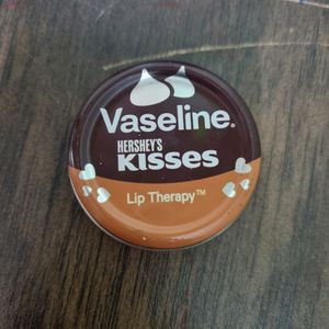 VASELINE HERSEY'S KISSES