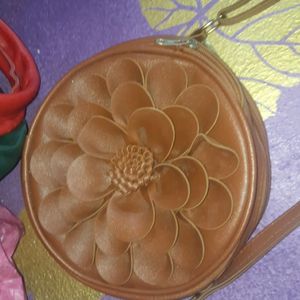 New Flower Round  SLING Bag