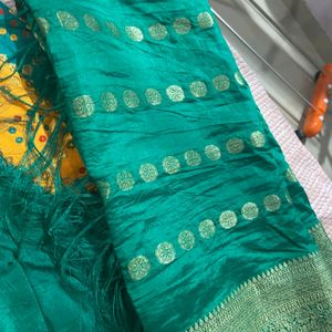 Choli Green And Yellow