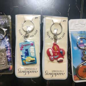 4 Singapore Souvenir Keychain