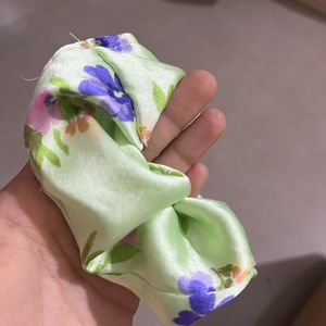 Set Of 3 Scrunchies