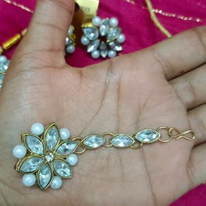 Pearl Kundan Jewellery Sets