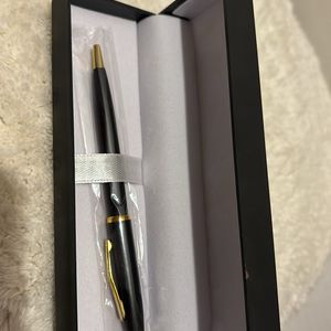 New Pen 🖊️🥂