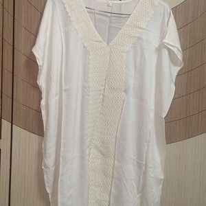 White Kaftan