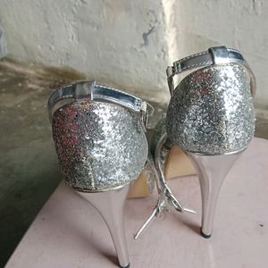 TOTE'S GALLORE Stylish Silver Heel(39)