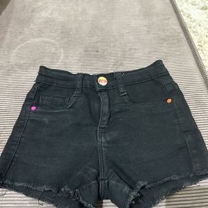 vitamin’s shorts