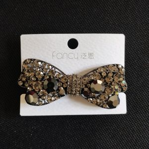 5011 - - Korean Diamond Hair Clip