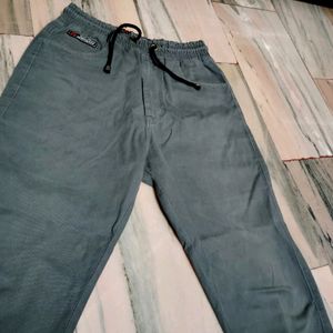 Short Nikkar For Boys. Size Issue So I Want To Sel