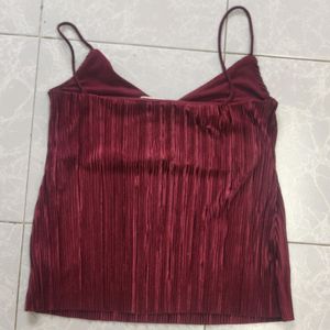 H&M - Burgandy V Neck Spaghetti Strap Top 😍