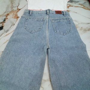 ZARA Jeans + H&M top