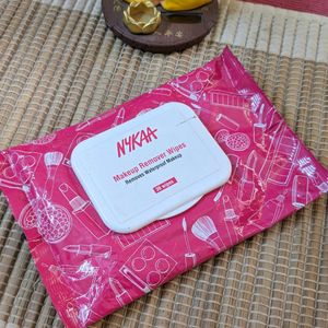 Packet Of Nykaa Wipes For Makeup Removal