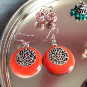 Ladies Earrings With Ring