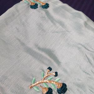 Sarees With Embroidery Butta