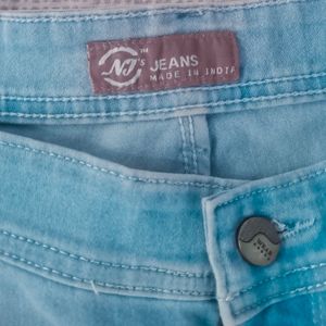 Light Blue High Quality Jeans For Women..