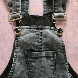 Dungaree