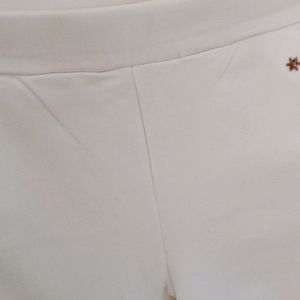 Diwali Offer White Capri