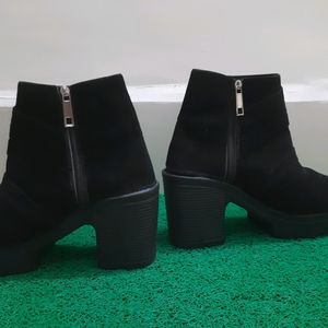 Black Boots🖤👢for Women's