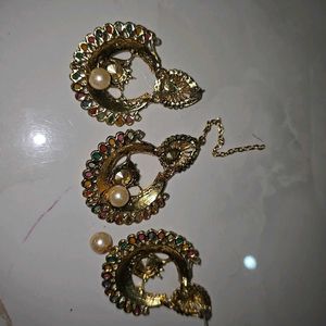 Maangtika,  Earrings