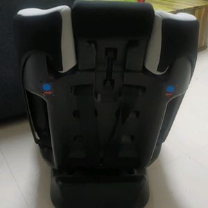 R For rabbit Car Seat