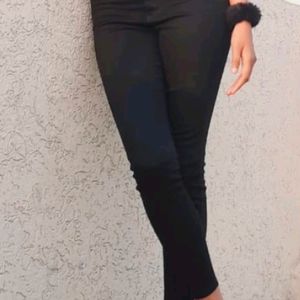 Black Jeans