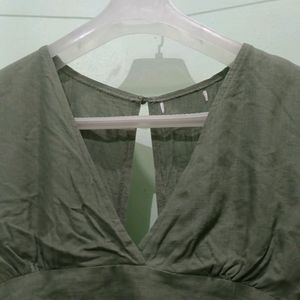 Women's Top