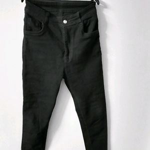 Black Skinny Fit Jeans