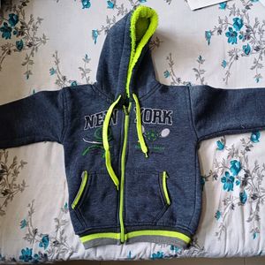 Girl/Boyz Winter Jacket 28 Size For 4 To 6 Years