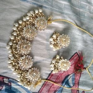 White Jwellery Set