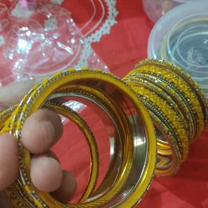 2.8 haldi bangles both hand set