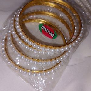 White Pearl Bangles With necklace