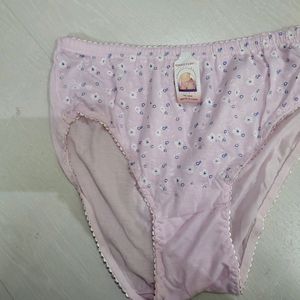 Light Weight Cotton Panties New With Tag