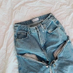 BERSHKA High Waist Snap Off Jeans