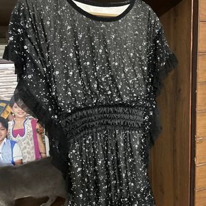 Cute Flarred Top 👚black