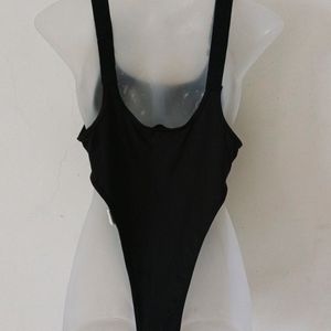 SHEIN BODYSUIT