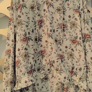 Women's Cute Floral Top In Nude Colour.