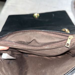 Combo New Miniso Black And Beige Sling Purses