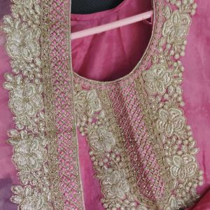 Very Beautiful Embroidered Dupatta Set