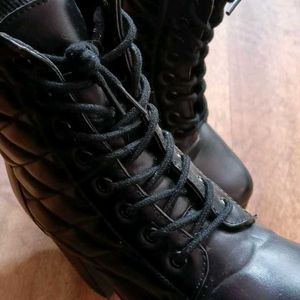 Quilted Lace Up Boots